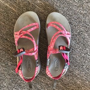 Chacos pink kids size 6 double z strap